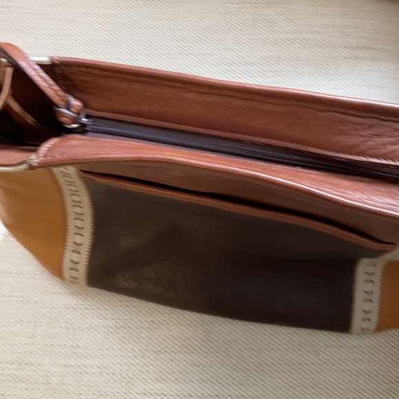 BRIGHTON vintage leather shoulderbag - Picture 5 of 9